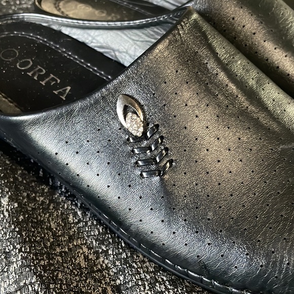 Slightly used woman’s size 41 ORFA shoes 8.5 in US size - Picture 6 of 7